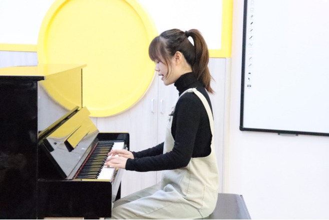 1612326344497089605.png blob.png