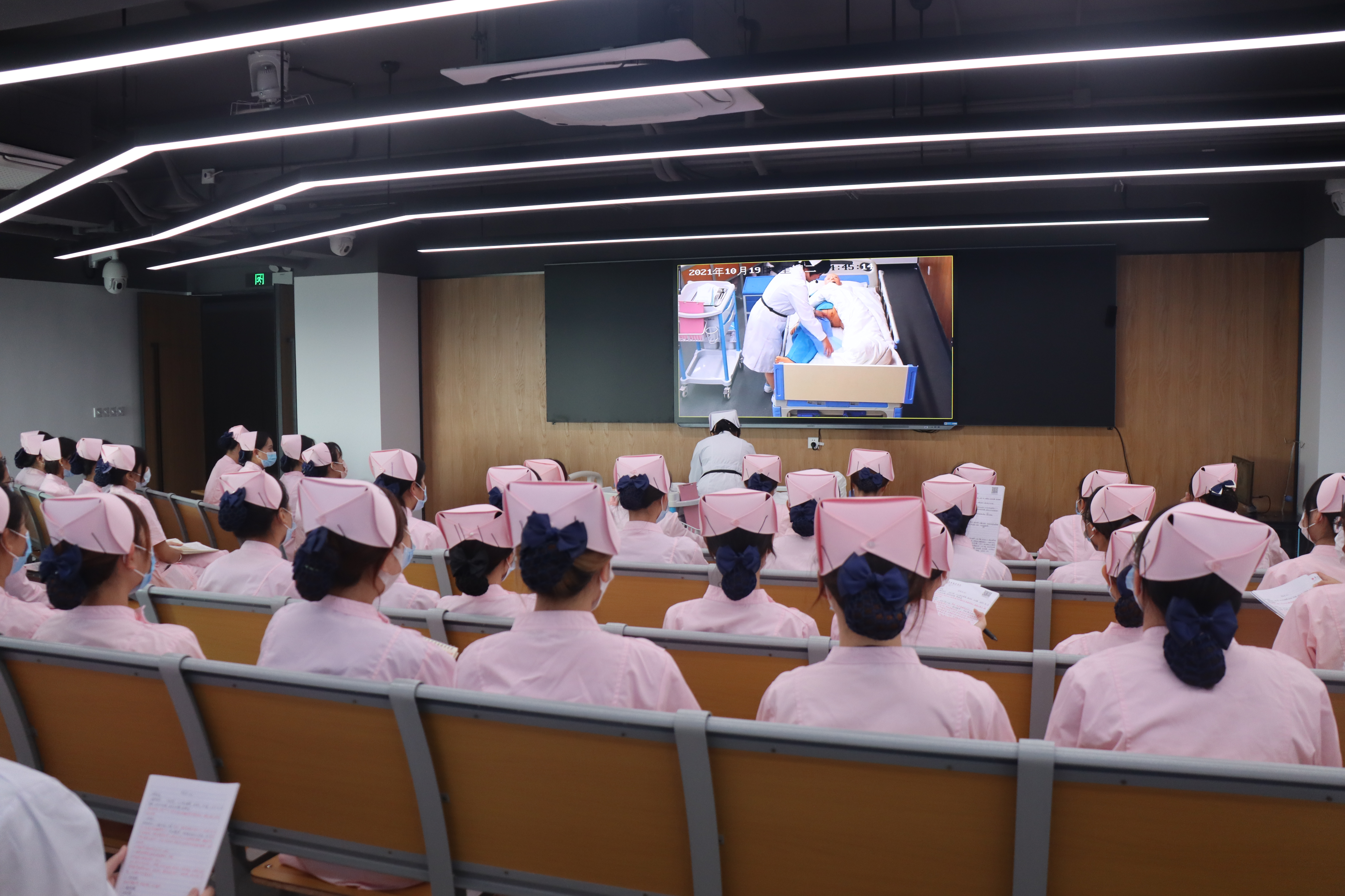 1641544472107077271.jpg 1641544472107077271.jpg