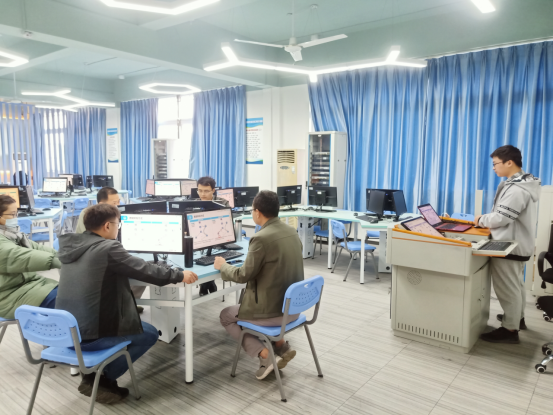 NEW计网教研室教师实训技能培训新闻稿（期末）310.png