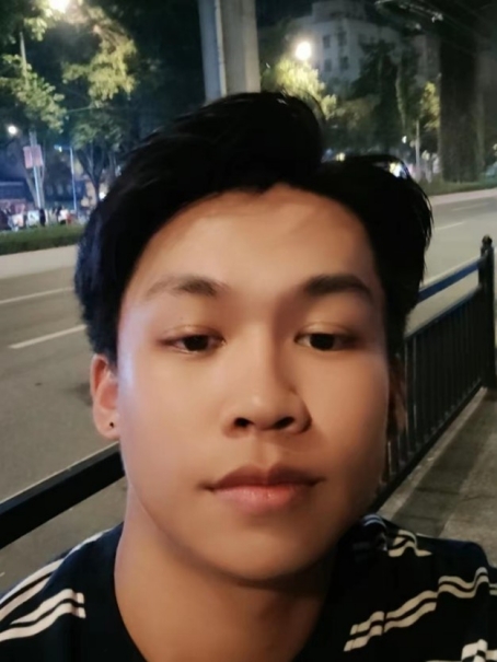 邱海湾_副本.jpg