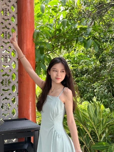 杨惠茹_副本.jpg