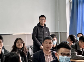 信息工程学院召开新学期全体教职工会议237.png