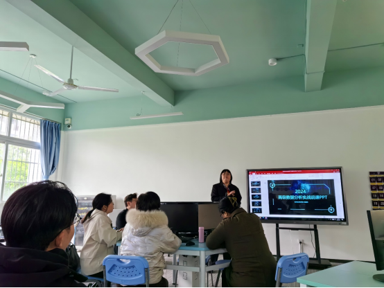 NEW03以说促教助提升，同台竞技展风采——软件技术教研室说课竞赛357.png