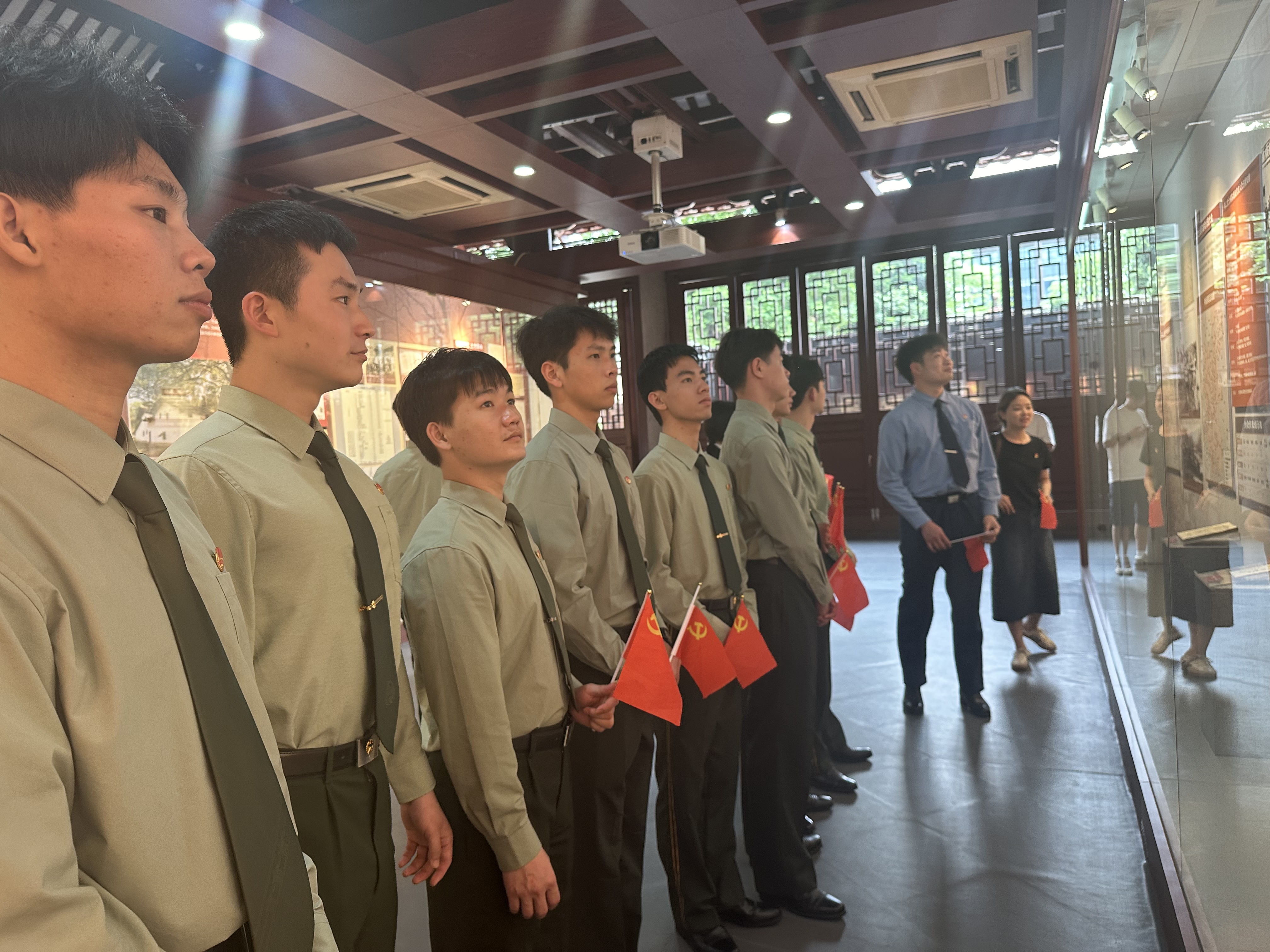 1714287085240046463.png 图片 21.png