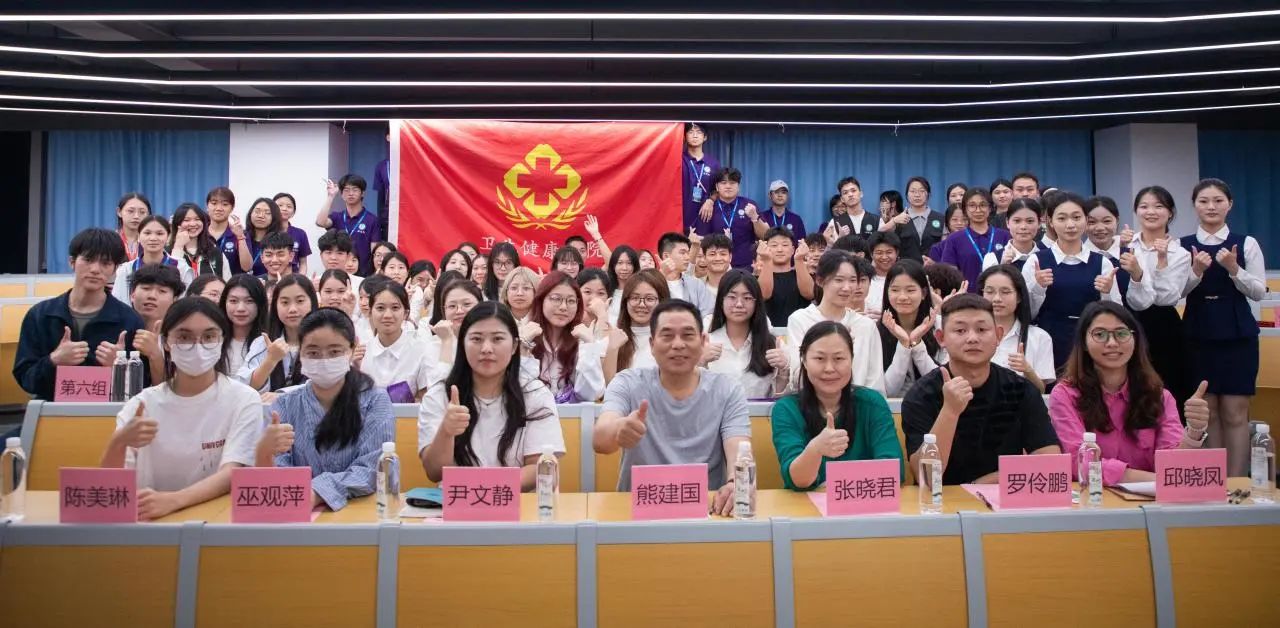 1745719845104063984.jpg 10.jpg