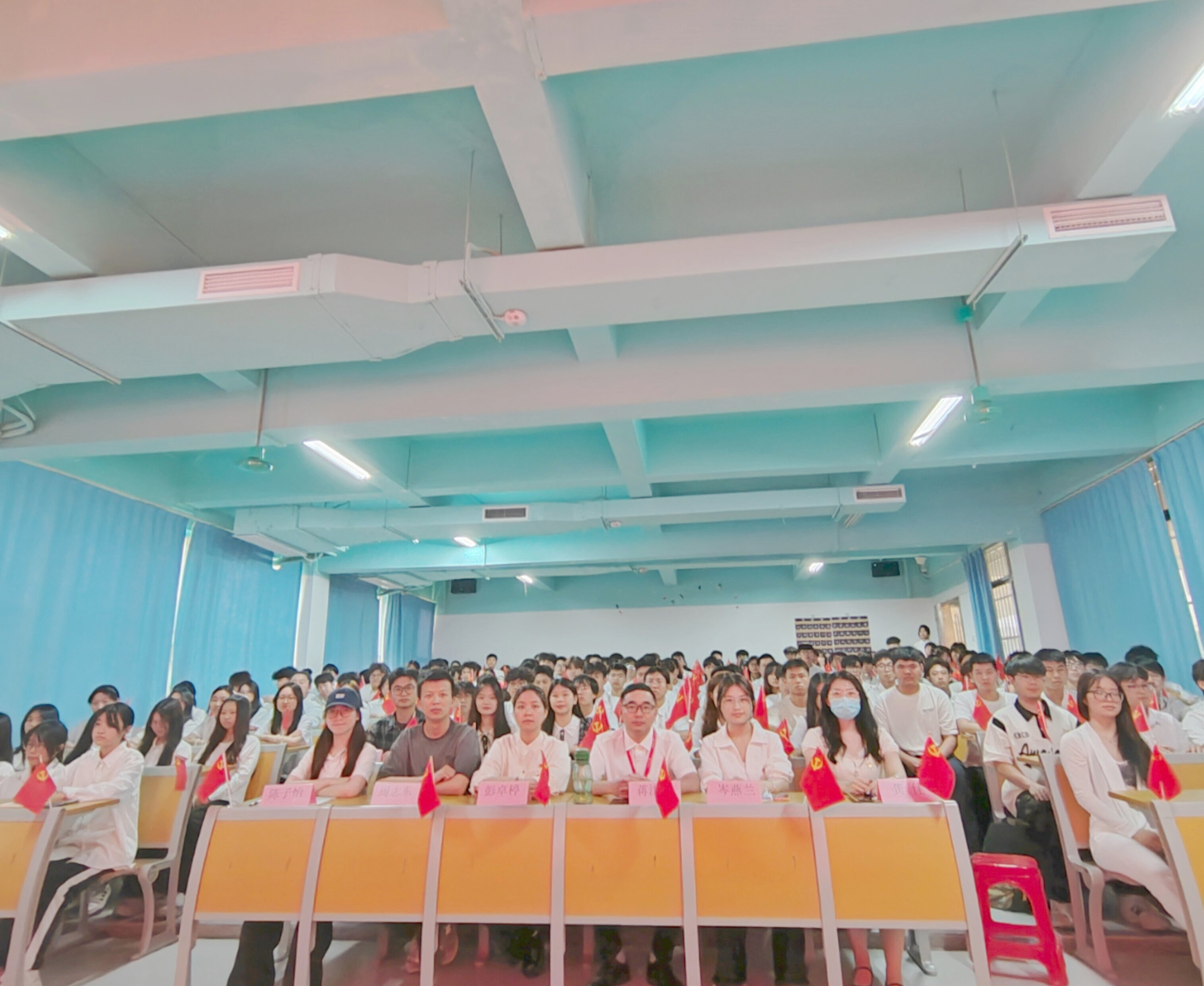 1748358474567083629.png 图片8.png