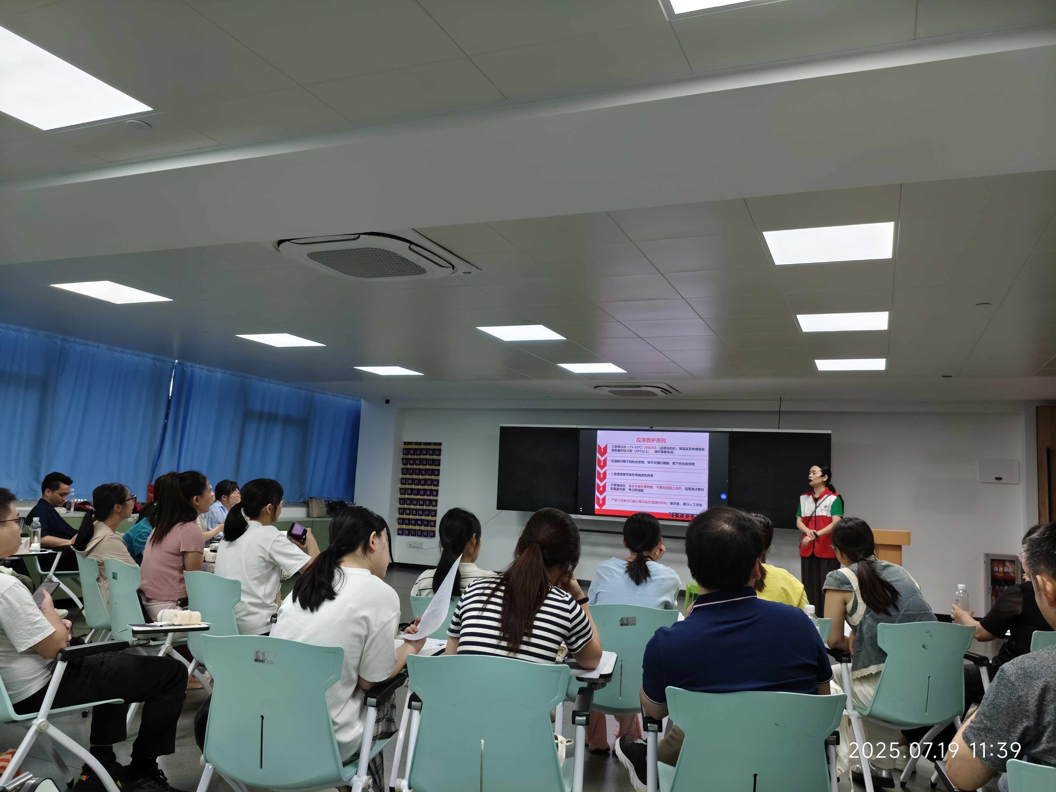 1757550327598072194.jpg 85fd945311994244e82e3346ad34163.jpg