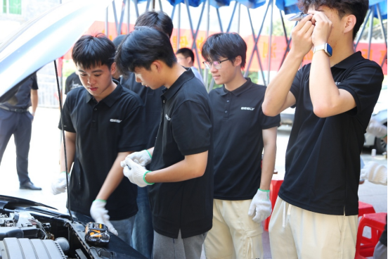 1758274829961030831.png image.png