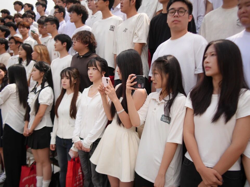 950d7b7891475d11eadc800de2c23ad6.jpg