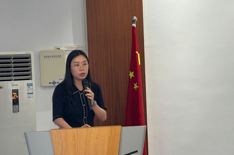 1789088648014049060.jpg 2.师德师风专题学习会4.jpg